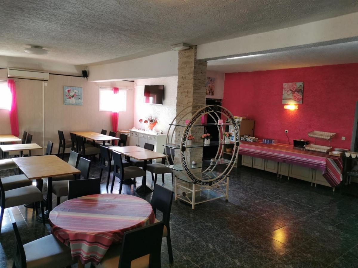 Le Floreal 2* Trèbes
